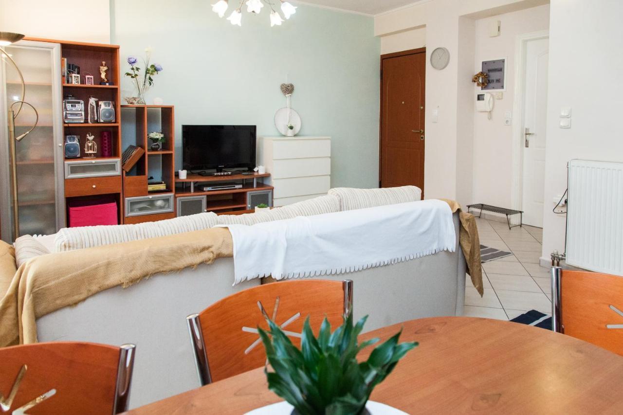 Lovely Apt In Peristeri Atena Exterior foto
