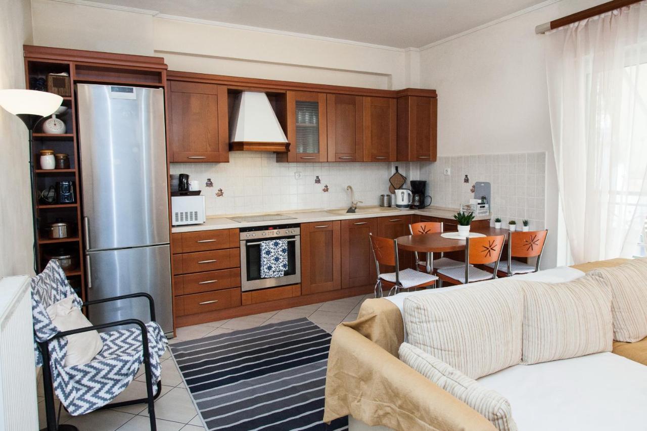 Lovely Apt In Peristeri Atena Exterior foto